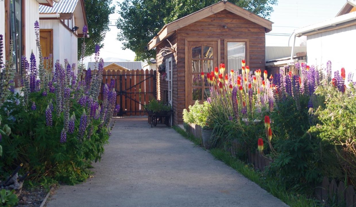 90211727-418c-4e3c-8b57-5fdc94065900