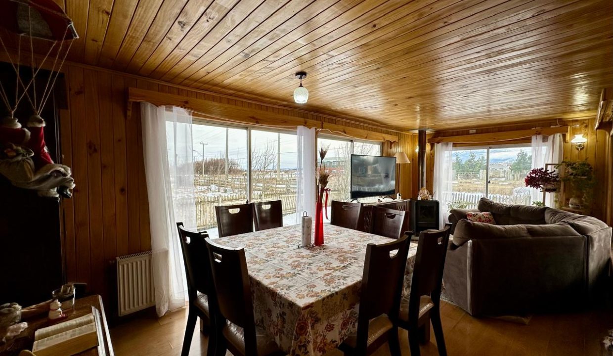 WhatsApp Image 2025-08-08 at 10.05.58 AM (1)