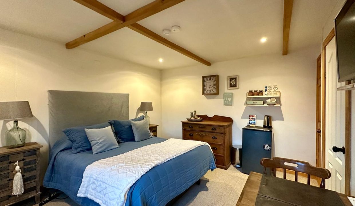 WhatsApp Image 2025-08-11 at 7.51.10 PM (7)