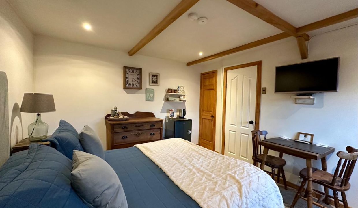 WhatsApp Image 2025-08-11 at 7.51.10 PM (9)