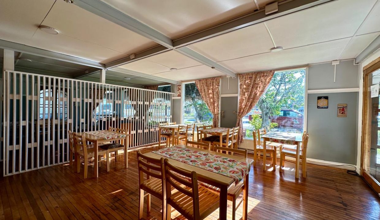 WhatsApp Image 2025-12-04 at 4.08.31 PM (1)