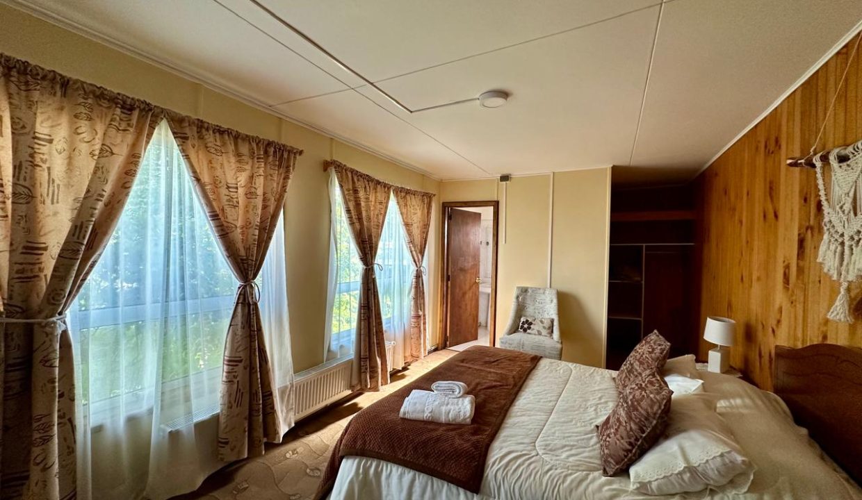 WhatsApp Image 2025-12-04 at 4.08.33 PM