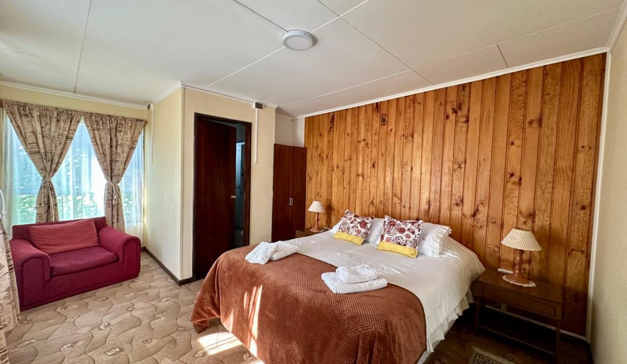 WhatsApp Image 2025-12-04 at 4.08.35 PM (4)