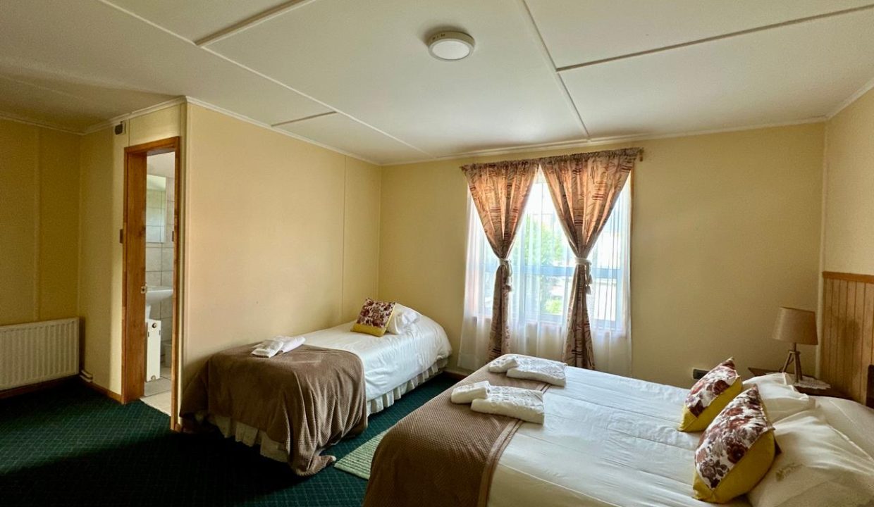 WhatsApp Image 2025-12-04 at 4.08.37 PM (13)