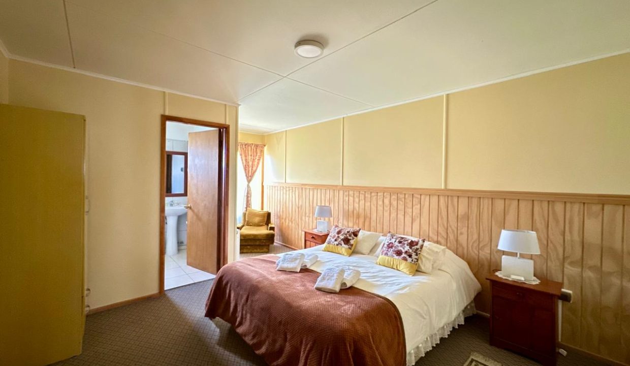 WhatsApp Image 2025-12-04 at 4.08.37 PM (2)