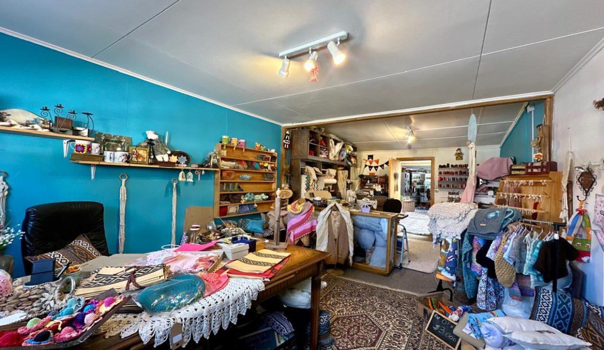 WhatsApp Image 2025-12-04 at 4.48.06 PM (7)