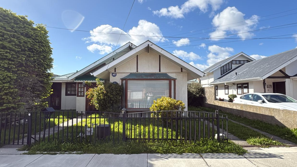 695d19d19493d1_1191967-1 (1)